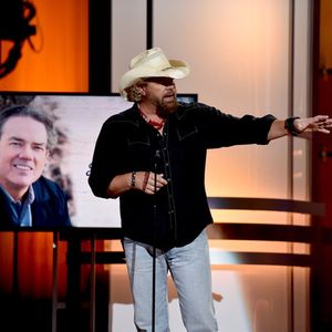 598008516.jpg 598008516.jpg