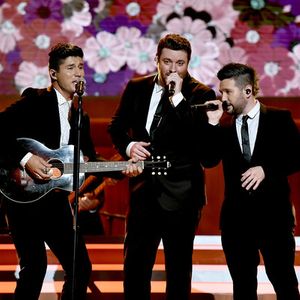 598003692.jpg 598003692.jpg