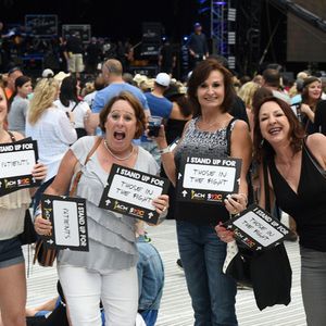 470274230.jpg 470274230.jpg