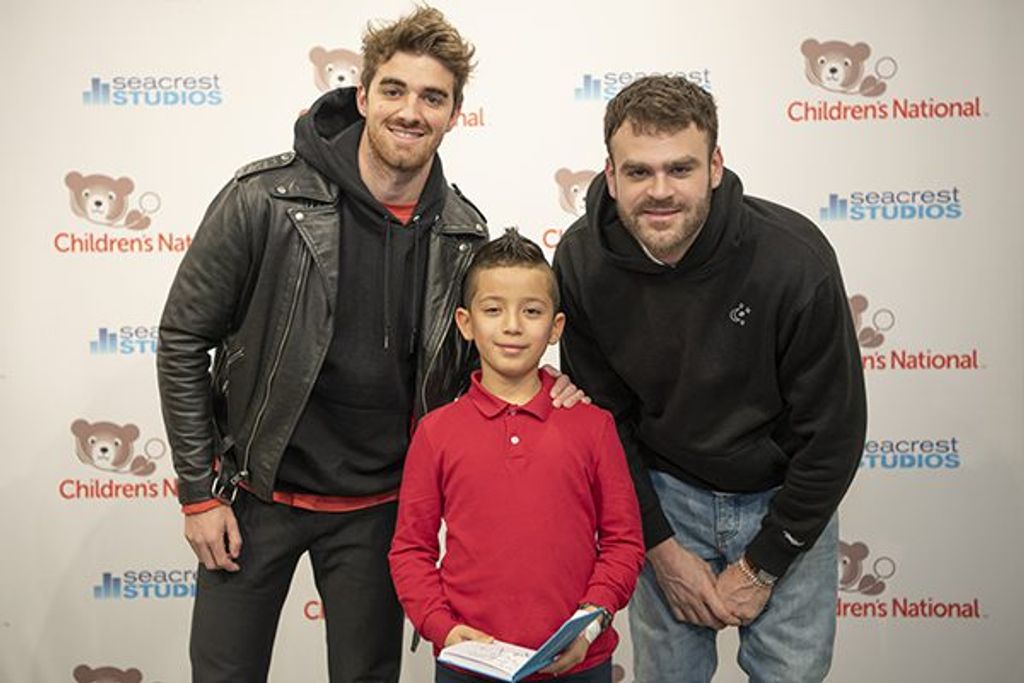 Patients In Seacrest Studios Quiz The Chainsmokers!