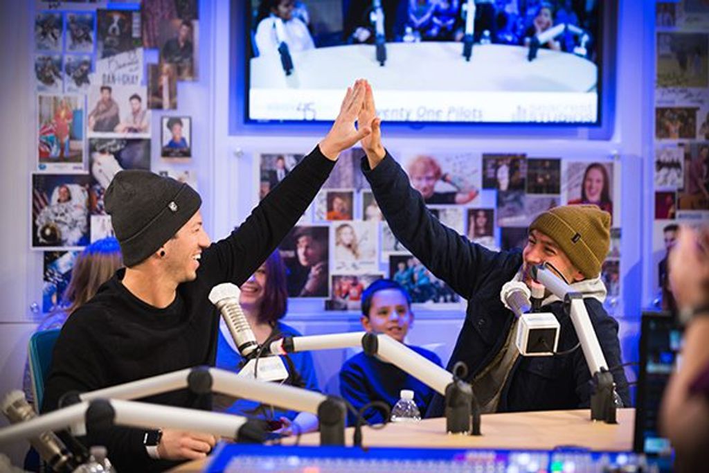 Seacrest Studios At Children's Hospital Colorado Packed For A Visit With Twenty One Pilots!