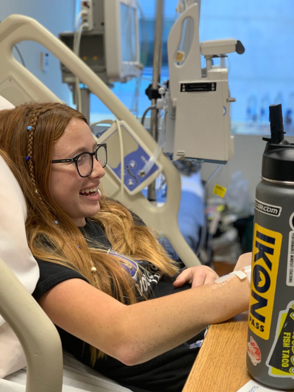 Ashley Tisdale Gives Advice To Aspiring Actress