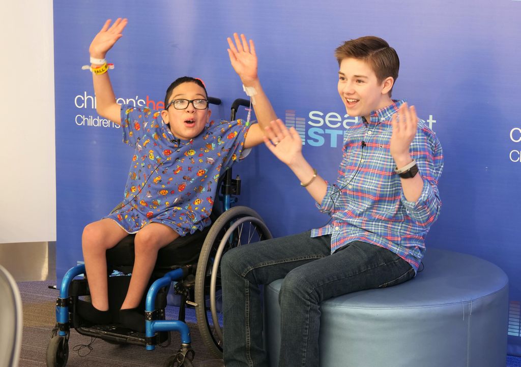 Jet Jurgensmeyer Becomes “One of the Boys” with Patients in Dallas
