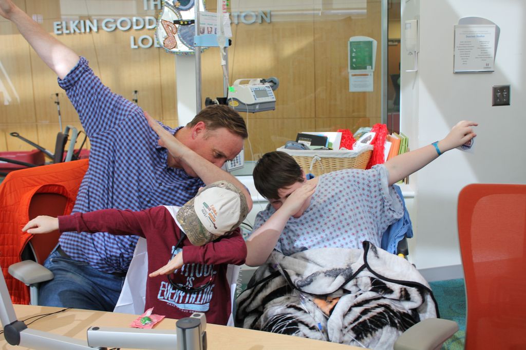 Comedian, Matt Iseman Visits Children's Healthcare of Atlanta!