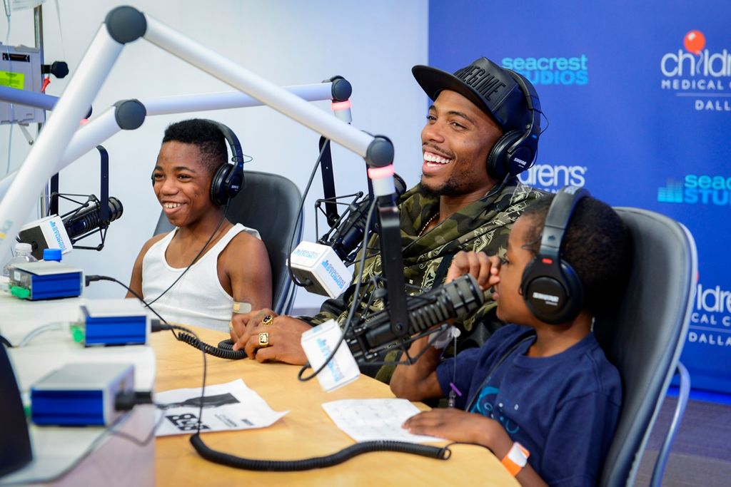 Dallas Cowboys Dance In Seacrest Studios