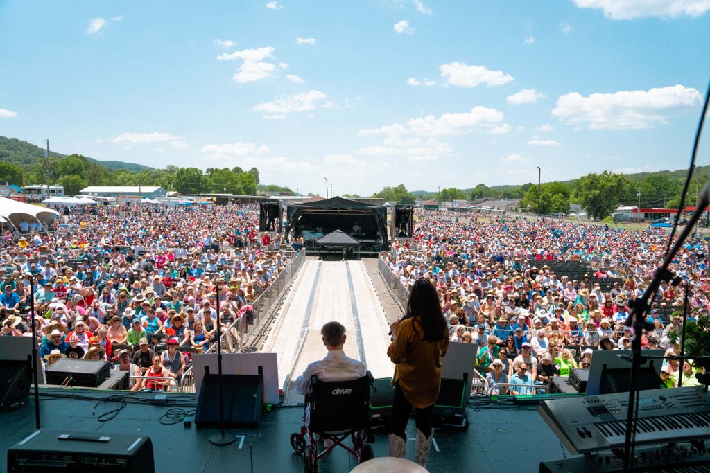 SOLD OUT Return of ALABAMA's June Jam Draws Nearly 11,000 Fans to Fort