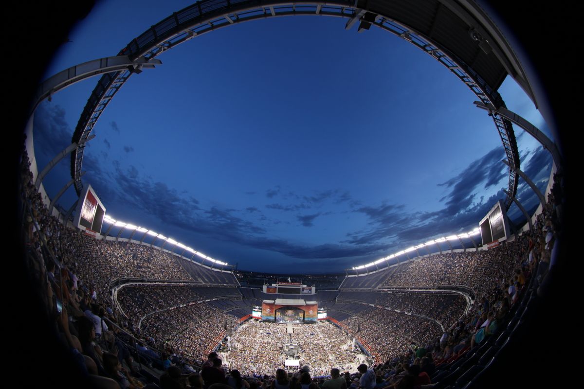 the whole crowd the whole crowd