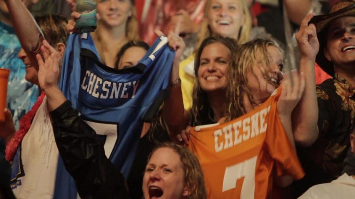 Fans with Chesney jerseys Fans with Chesney jerseys