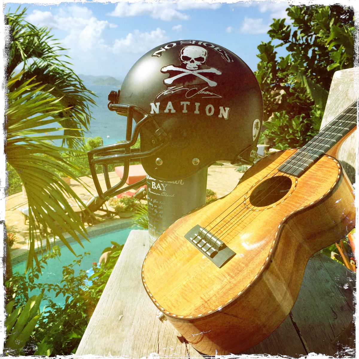 NSN Helmet & Guitar NSN Helmet & Guitar