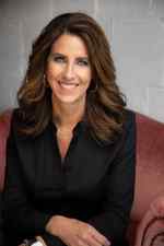 Carey Lohrenz