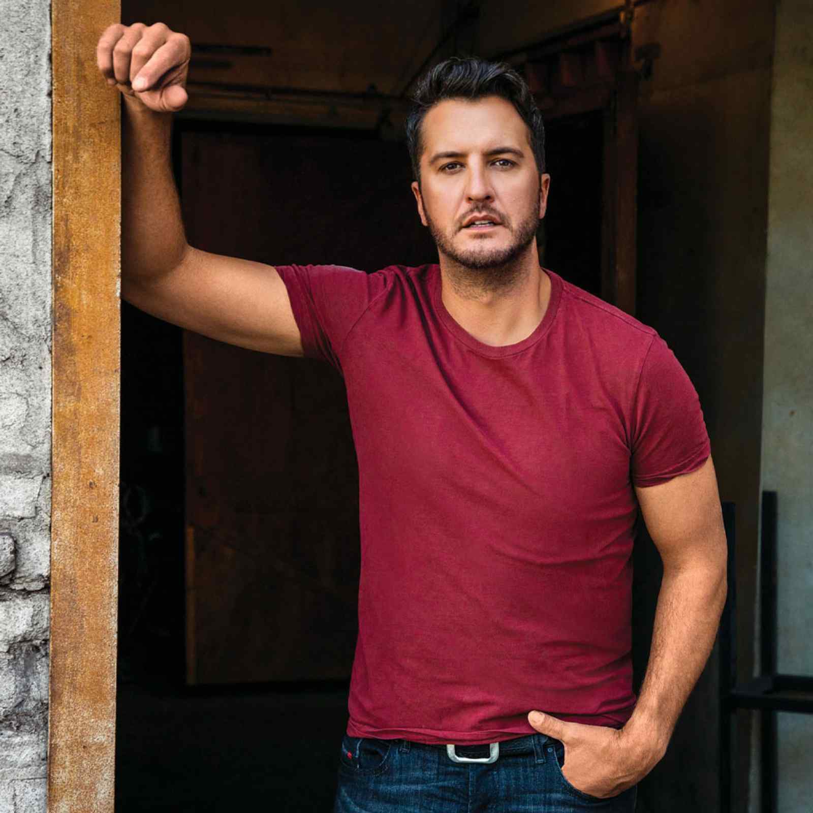 Luke Bryan Exclusively Premiered “Down To One” Music Video on Facebook Today!