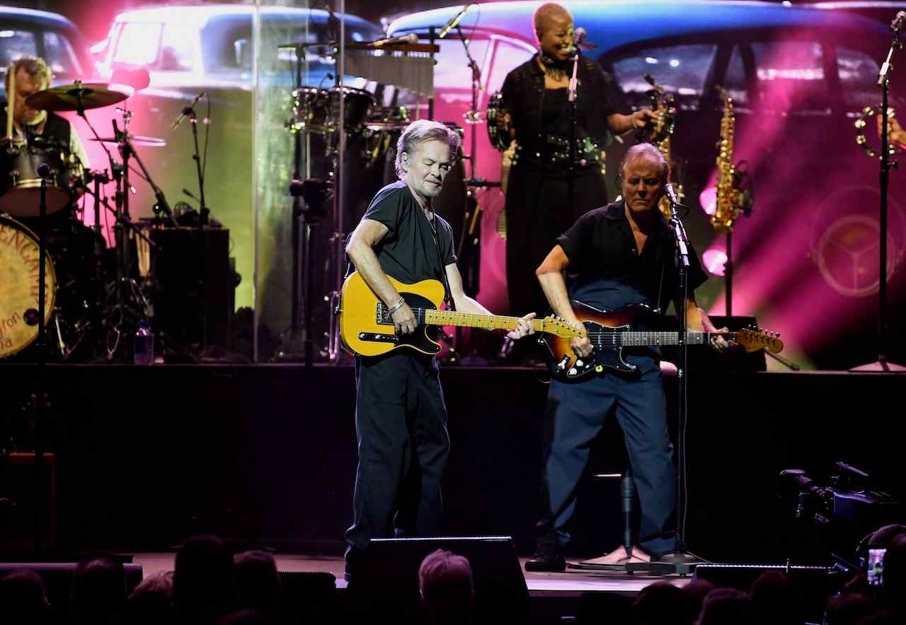 John Mellencamp &ldquo;Greatest Hits&rdquo; Live at Morton Amphitheater