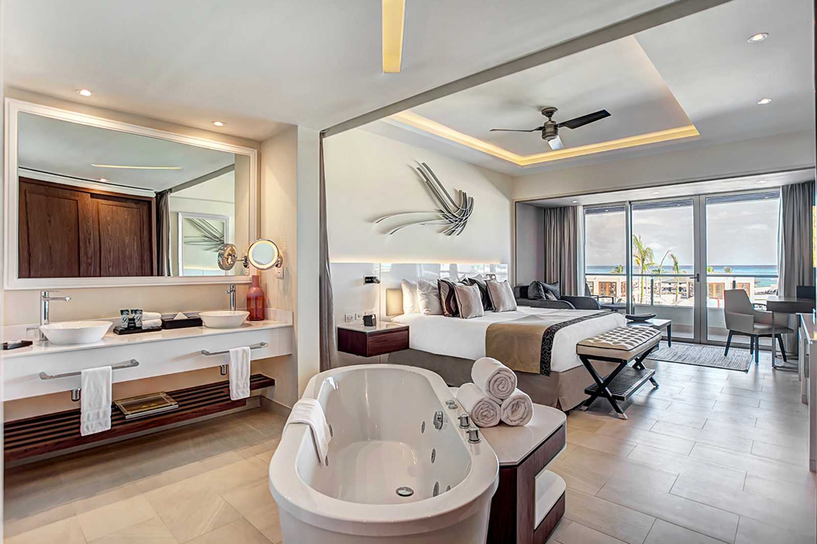 ROYALTON BLUE WATERS FAMILY RESORT LUXURY OCEAN VIEW JUNIOR SUITE 