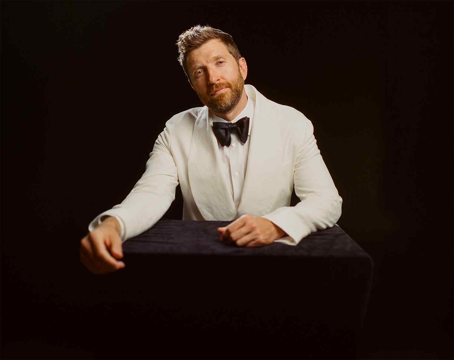 Welcome to the Official Brett Eldredge Fan Club!