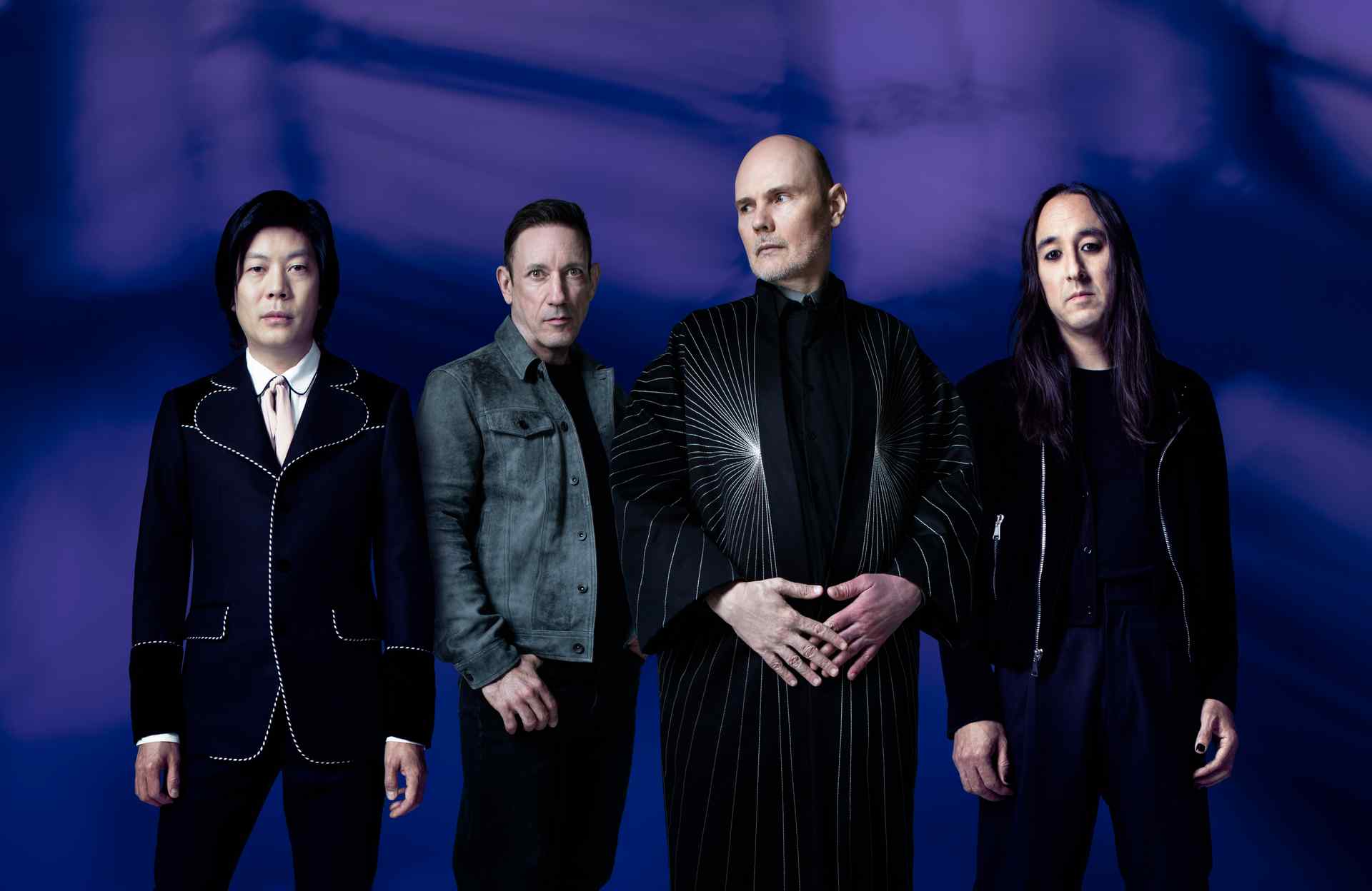 Smashing Pumpkins The World Is A Vampire Tour with special guests