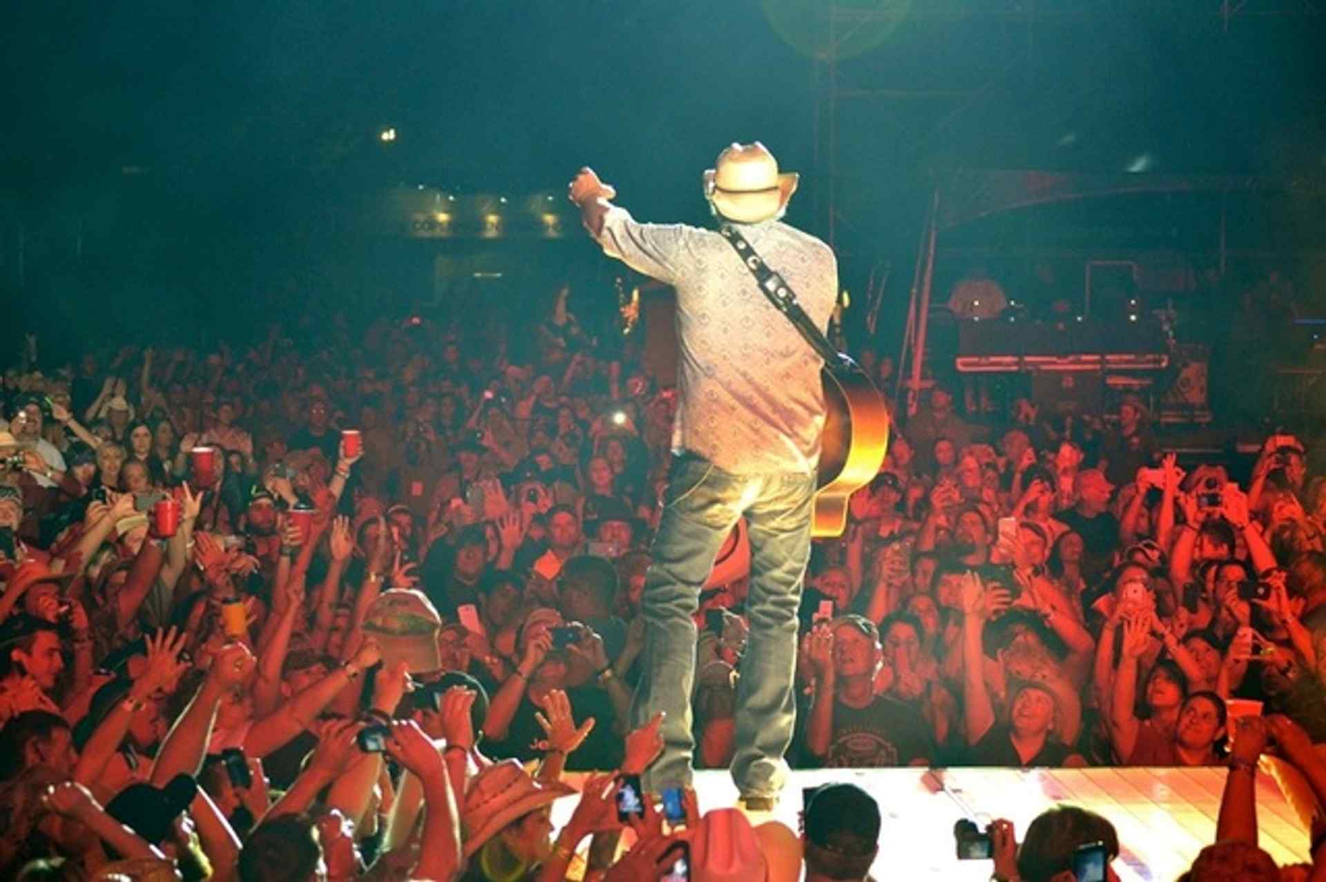 Toby Keith Makes Triumphant Return To Stage Last Night in Las Vegas