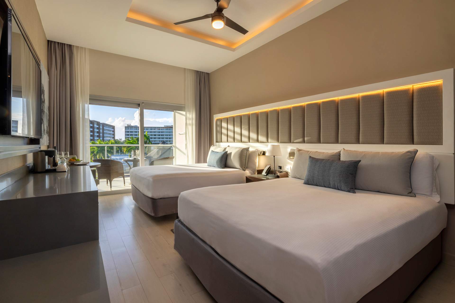 ROYALTON LUXURY OCEAN VIEW JUNIOR SUITE DIAMOND CLUB 