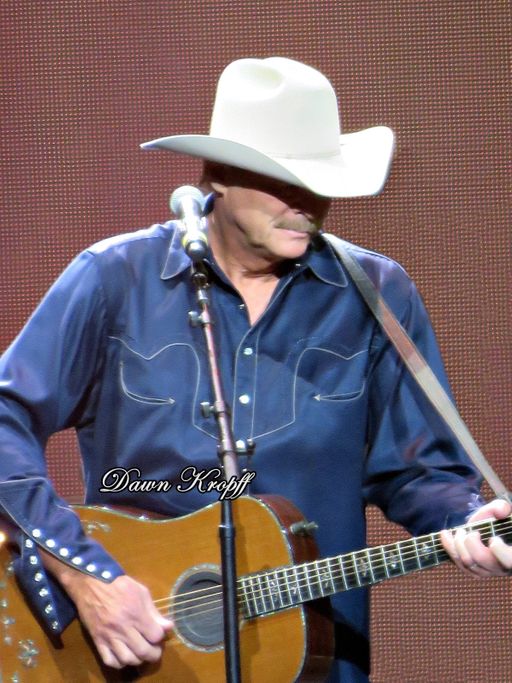 Loretta Lynn Birthday Concert 2019 