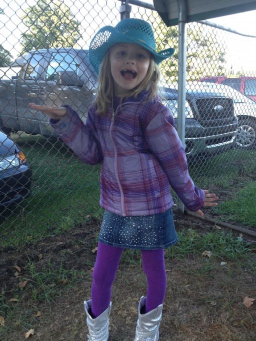 Ava before the show 9/22/12 