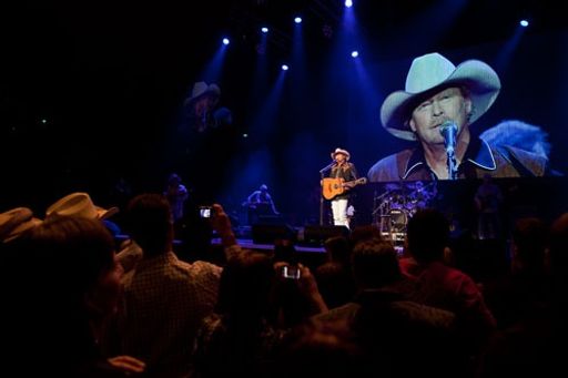 Alan Sings in Australia 