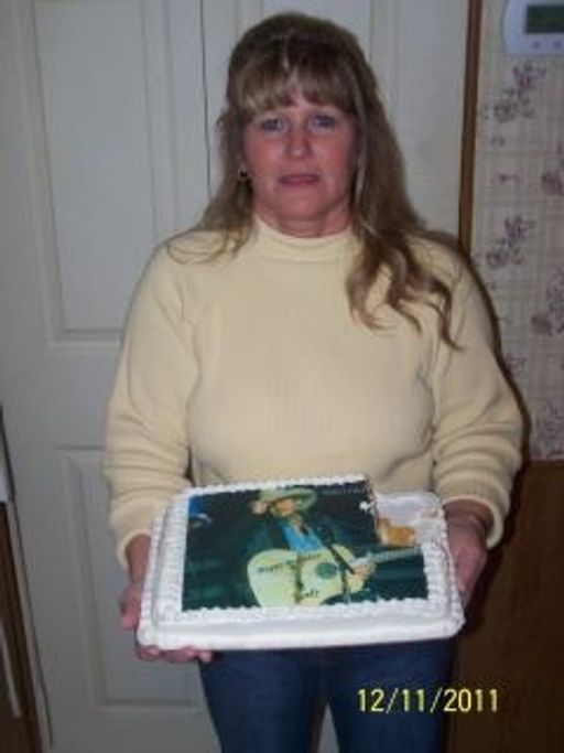 Yummy AJ Birthday Cake frm Sandra 