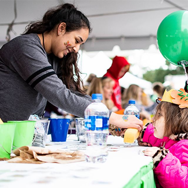 Volunteers Needed to Dive into Fun at The Pavilion’s School Days + Children’s Festival