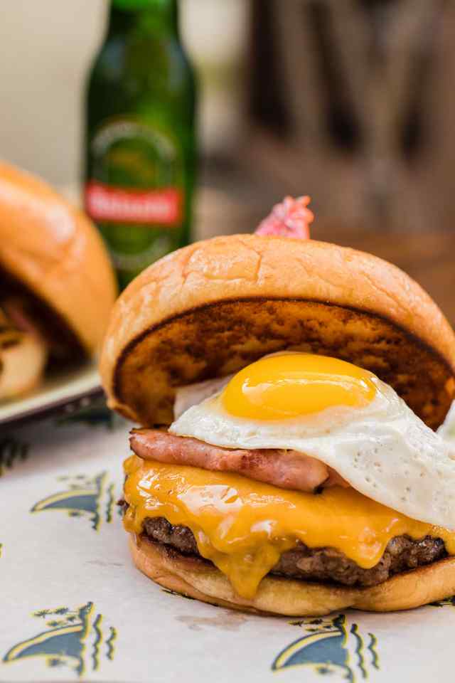 5 o'Clock Somewhere Aruba 5 o'Clock Burger 5 o'Clock Somewhere Aruba menu options