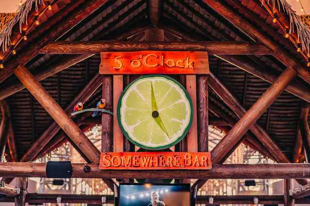 5 o'Clock Somewhere Aruba 5 o'Clock Somewhere Aruba sign