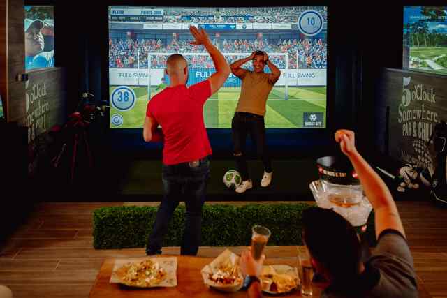 Per and chill screen & food Per and chill screen & food