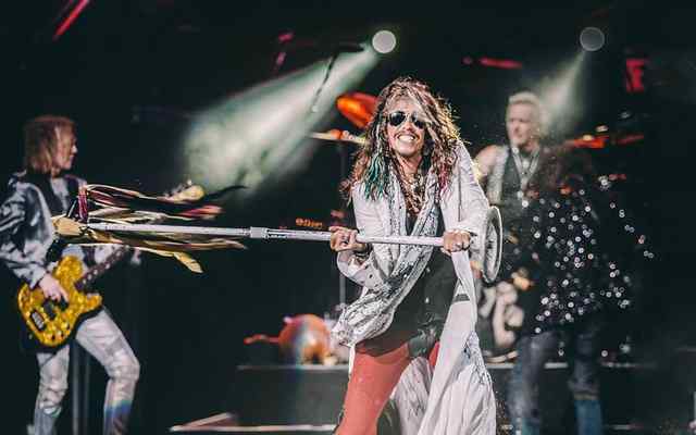 AeroHistory: 'Toys in the Attic'