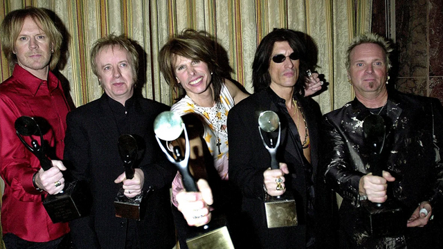 AeroHistory: Aerosmith gets inducted to the Rock & Roll Hall of Fame