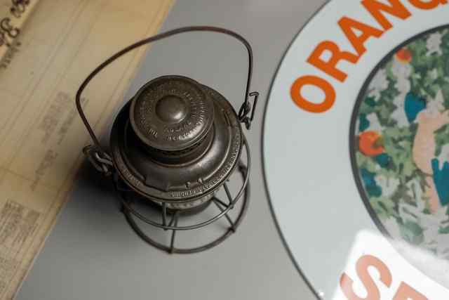 Metal Lamp