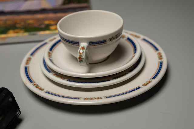 Set of original China From the luxurious Orange Blossom Special Train