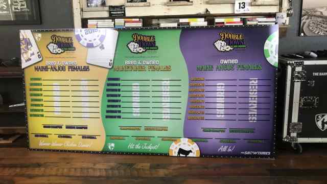 coverall_signs_and_banners_35_6906_1590769938.jpg coverall_signs_and_banners_35_6906_1590769938.jpg