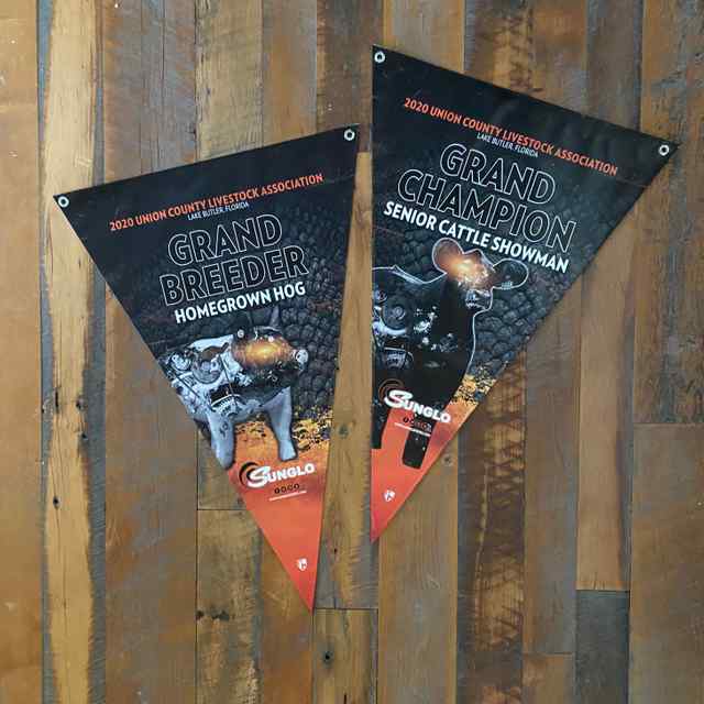 coverall_signs_and_banners_57_7142_1590849040.jpg coverall_signs_and_banners_57_7142_1590849040.jpg