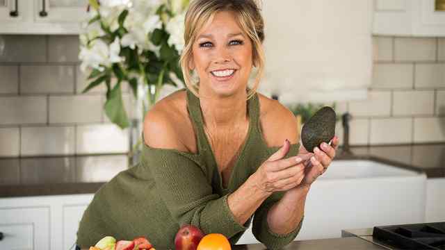 Avocado Toast with Sliced Tomato and Feta