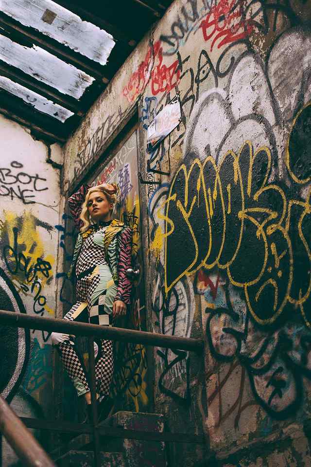 LADYGUNN_EdenXO_4.jpg LADYGUNN_EdenXO_4.jpg