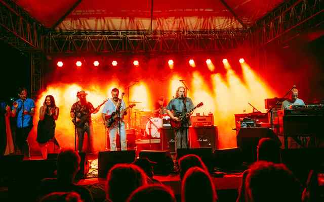 NIGHT ONE_57.jpeg NIGHT ONE_57.jpeg