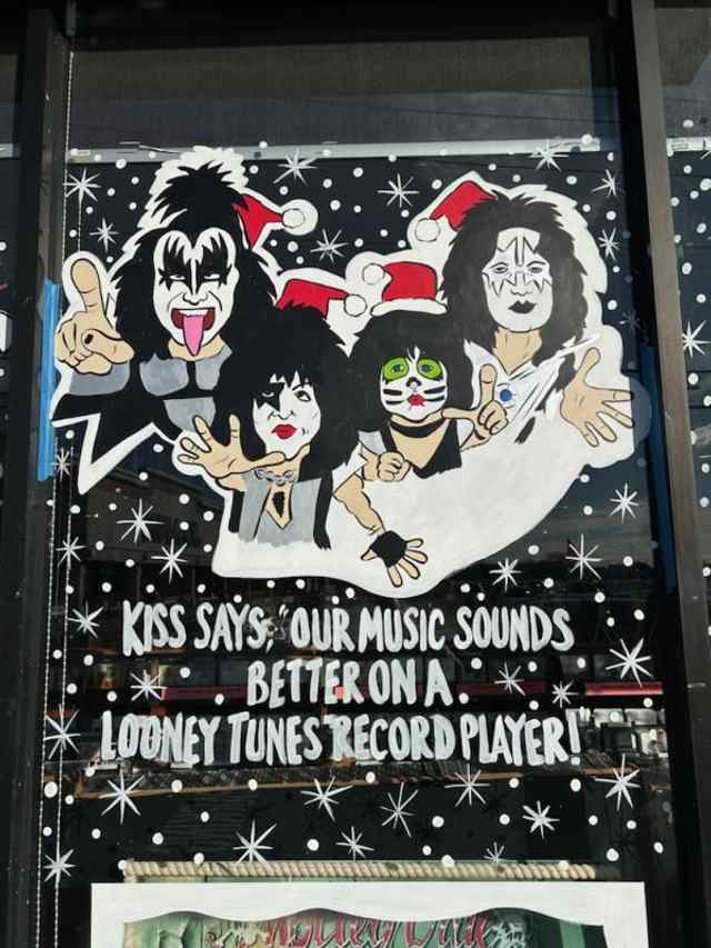 KISS SIGHTING: West Babylon, NY