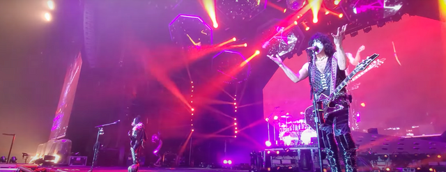 THIS DAY IN KISSTORY 2019