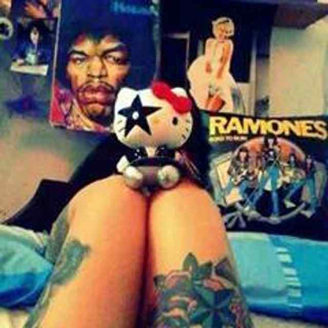 mi hermosa kitty starchild  