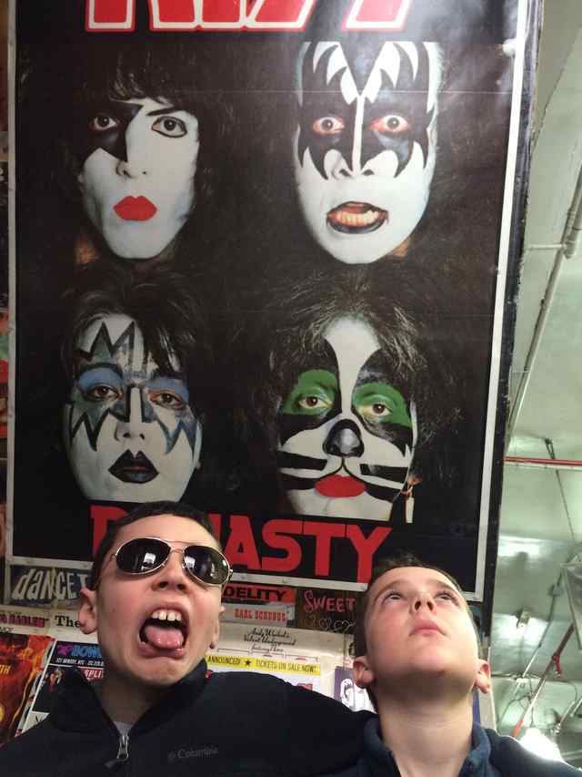 KISS KIDS 