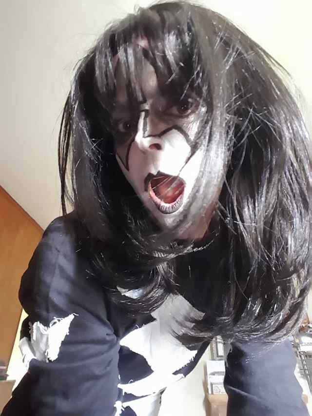 Lee Ann Clark a.k.a. The KISS LADY 