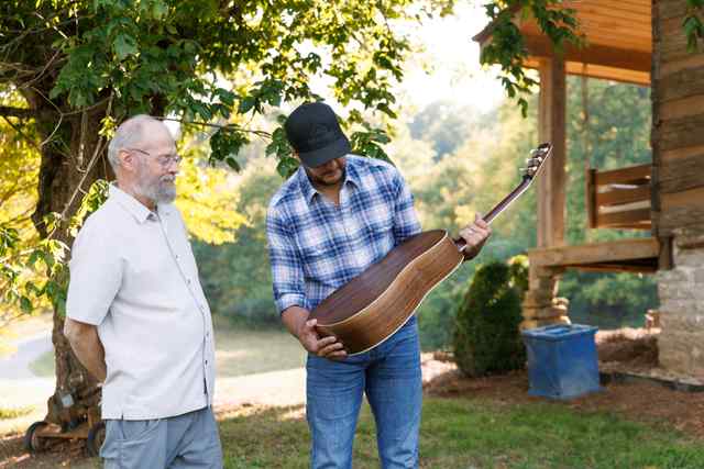 Bourgeois_Lifestyle_LB_DB_STLB_TS_LE_2025_PC_Katie_Kauss_0712.jpg Bourgeois_Lifestyle_LB_DB_STLB_TS_LE_2025_PC_Katie_Kauss_0712.jpg