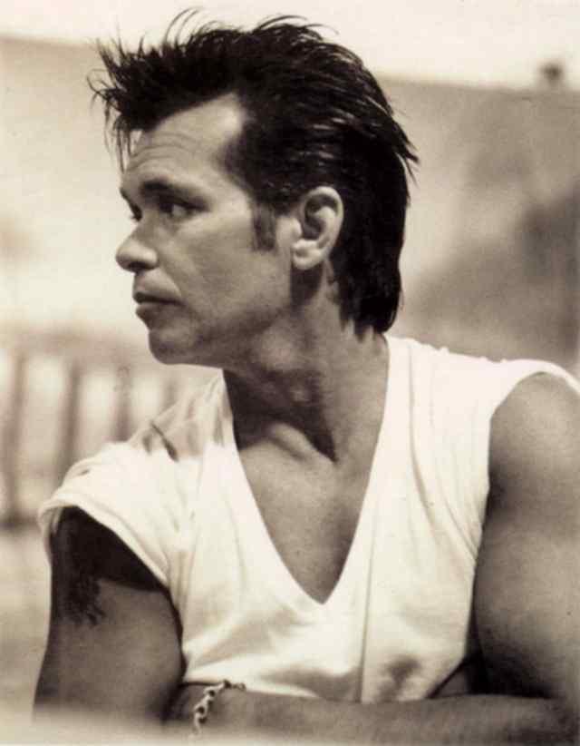 1996_left_640.jpg 1996_left_640.jpg