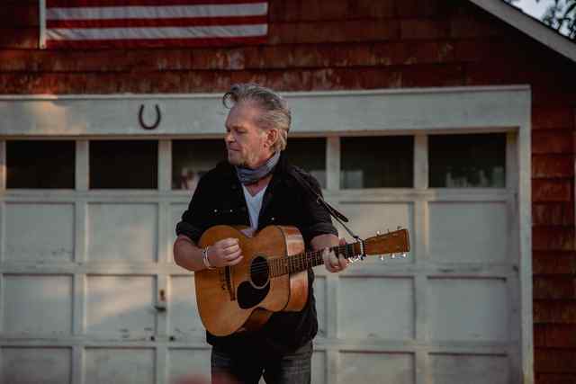 JM_media_photos.JPG JM_media_photos.JPG