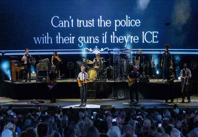 Chicago Sun Times: Review: John Mellencamp surprises, delights fans with beloved but rarely played hits