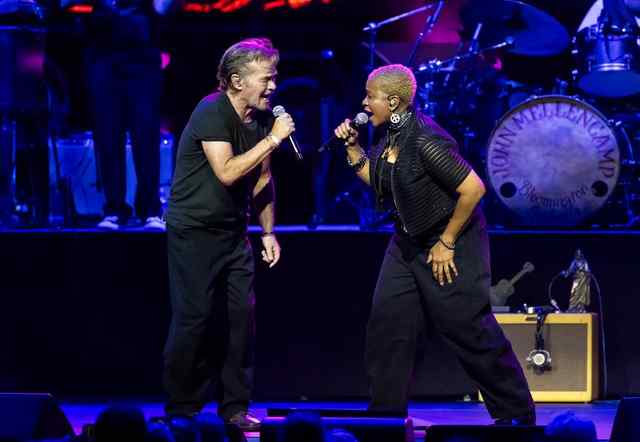 USA Today: John Mellencamp Dedicates Concert To 'Misfits', 'Mavericks' and 'Nonconformists'