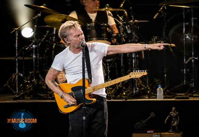 The Music Room: John Mellencamp Cincinnati Review