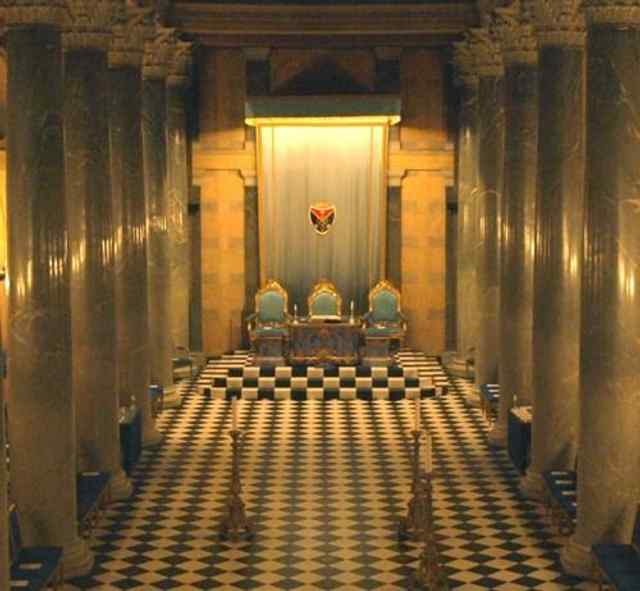 Initiation Chamber 2nd Degree - where Honarary Optimysticals are initiated after the training program and become 2nd Degree Optimysticals, being awarded an Elevated Status in the Great Mystery Schools. 